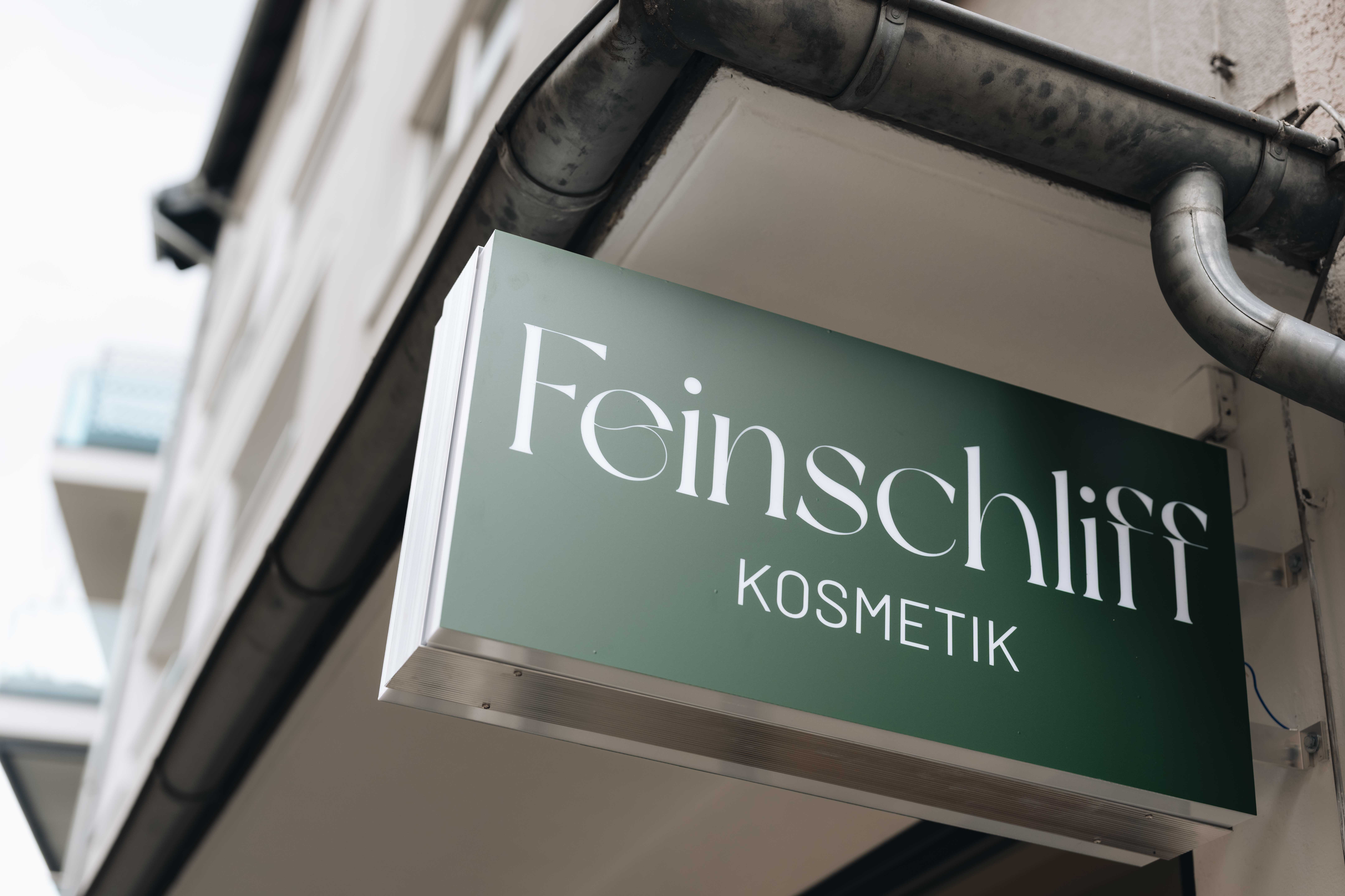 Außenschild Feinschliff Kosmetik